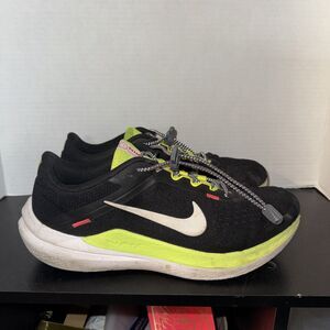 Nike Air Winflo 10 XCC Black White Volt Hyper Pink Shoes FN6825-010 Mens Sz 9